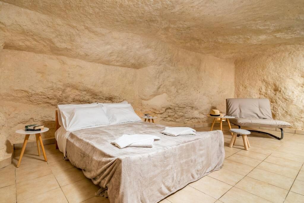 Nostos Cave Seaview Apartment 马塔拉 外观 照片